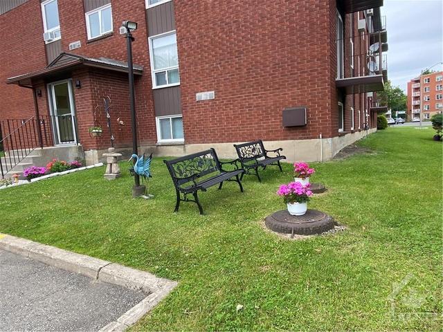 20 - 6 Charlotte Place, Condo with 2 bedrooms, 1 bathrooms and 1 parking in Brockville ON | Image 10