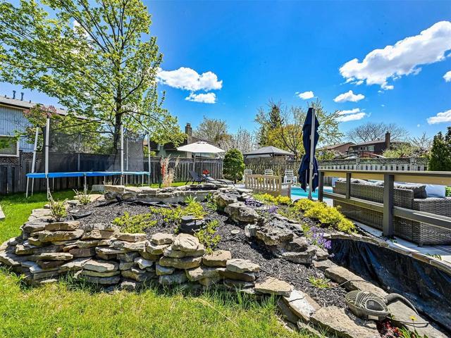 6939 Shelter Bay Rd, House detached with 3 bedrooms, 2 bathrooms and 5 parking in Mississauga ON | Image 31