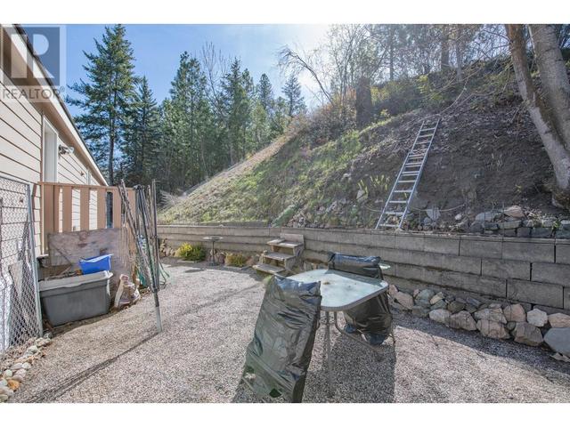 1502 46 Avenue, House other with 2 bedrooms, 2 bathrooms and 4 parking in Vernon BC | Image 40
