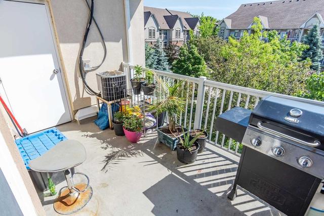 20 - 9 Pine St, Townhouse with 2 bedrooms, 1 bathrooms and 1 parking in Toronto ON | Image 5