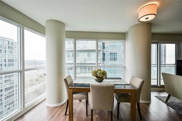 1813 - 155 Legion Rd N, Condo with 2 bedrooms, 2 bathrooms and 1 parking in Toronto ON | Image 2
