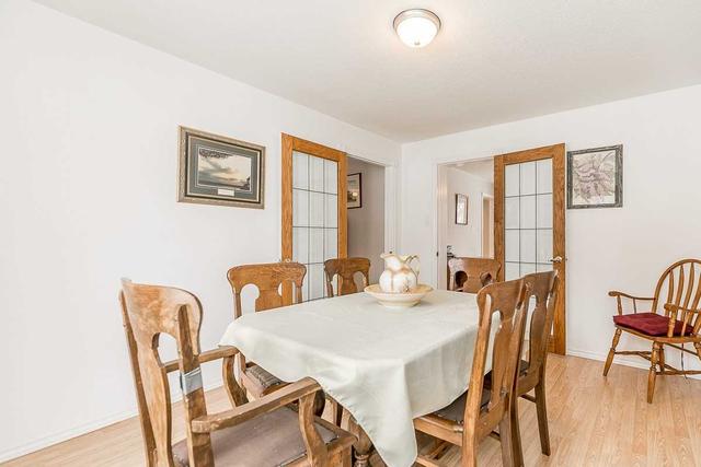 943 Wayne Dr, House detached with 3 bedrooms, 3 bathrooms and 4 parking in Newmarket ON | Image 36