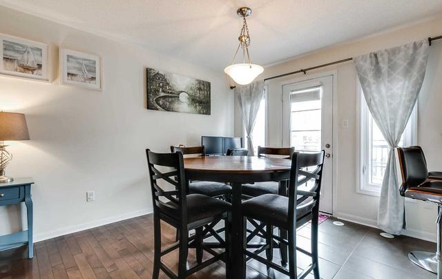 45 Ayers Cres, House attached with 2 bedrooms, 2 bathrooms and 2 parking in Toronto ON | Image 2