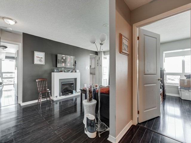 1002 - 9 George St, Condo with 2 bedrooms, 2 bathrooms and 1 parking in Brampton ON | Image 13