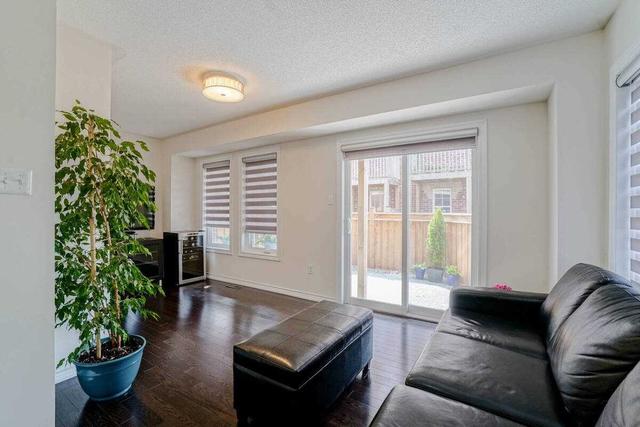 44 - 10 Porter Ave W, House attached with 3 bedrooms, 3 bathrooms and 2 parking in Vaughan ON | Image 37
