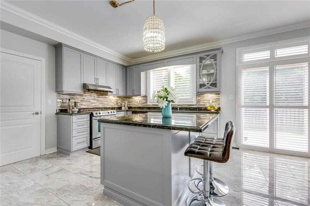 2302 Stratus Dr, House detached with 5 bedrooms, 7 bathrooms and 4 parking in Oakville ON | Image 27