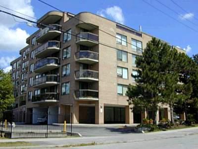 406 - 96 Fifeshire Rd, Condo with 2 bedrooms, 2 bathrooms and 1 parking in Toronto ON | Image 1