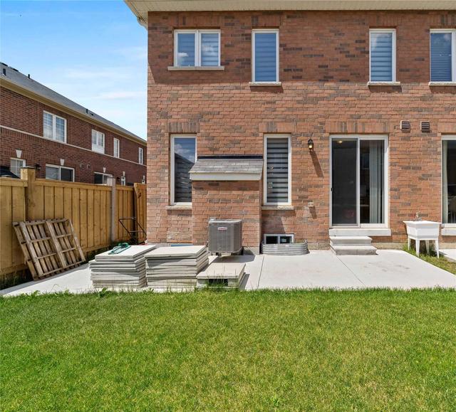 31 Germain Circ, House semidetached with 3 bedrooms, 4 bathrooms and 3 parking in Brampton ON | Image 35