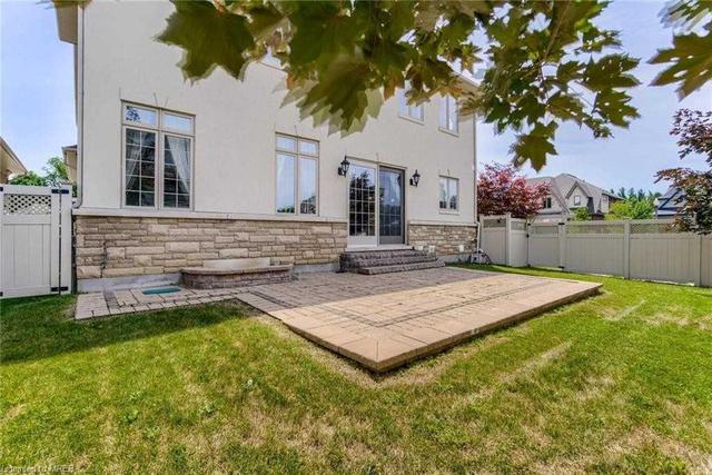 900 Old Cottage Crt, House detached with 4 bedrooms, 5 bathrooms and 6 parking in Kitchener ON | Image 27