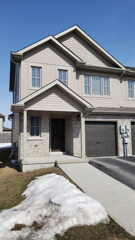 1202 Carfa Crescent, House semidetached with 3 bedrooms, 2 bathrooms and 2 parking in Kingston ON | Image 1