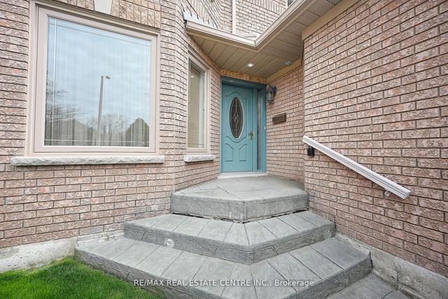 5205 Buttermill Crt, House detached with 4 bedrooms, 3 bathrooms and 4 parking in Mississauga ON | Image 23