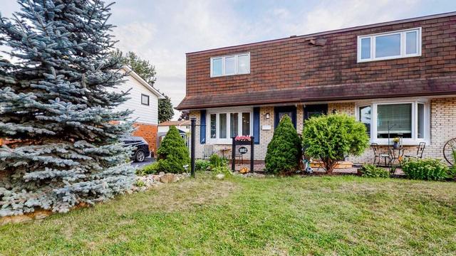 1002 Florell Dr, House semidetached with 3 bedrooms, 2 bathrooms and 2 parking in Oshawa ON | Image 12