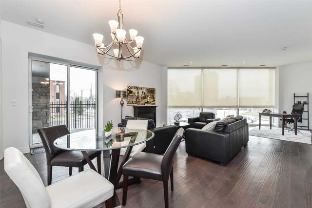 102 - 223 Erb St W, Condo with 2 bedrooms, 2 bathrooms and 1 parking in Waterloo ON | Image 36
