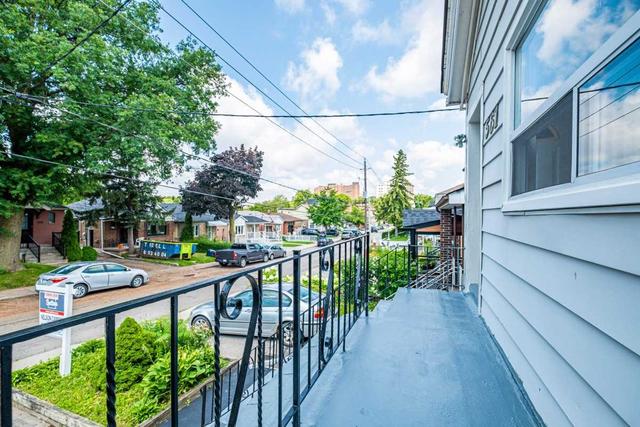 561 Northcliffe Blvd, House detached with 3 bedrooms, 2 bathrooms and 1 parking in Toronto ON | Image 10