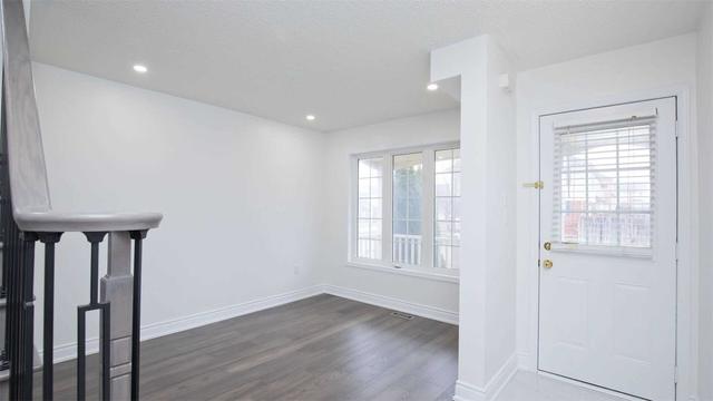 118 Owlridge Dr, House semidetached with 4 bedrooms, 3 bathrooms and 3 parking in Brampton ON | Image 36