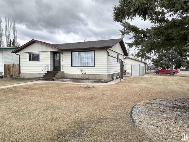 9740 99 St, House detached with 4 bedrooms, 2 bathrooms and null parking in Westlock AB | Image 44