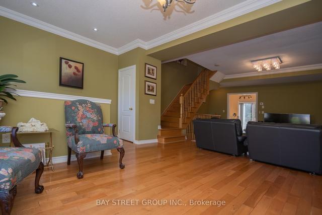 7 - 9133 Bayview Ave E, Townhouse with 4 bedrooms, 3 bathrooms and 2 parking in Richmond Hill ON | Image 2