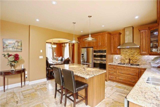 464 Anson Dr, House detached with 5 bedrooms, 4 bathrooms and 6 parking in Hamilton ON | Image 3