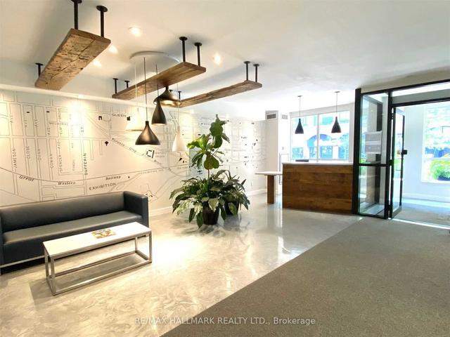 213 - 800 King St W, Condo with 2 bedrooms, 2 bathrooms and 0 parking in Toronto ON | Image 16