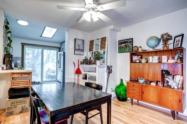 369 Ashdale Ave, House semidetached with 2 bedrooms, 2 bathrooms and 0 parking in Toronto ON | Image 29