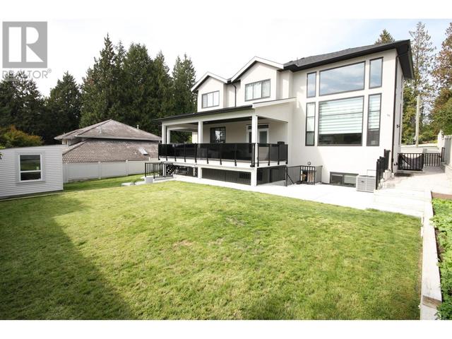 708 Austin Avenue, House detached with 8 bedrooms, 8 bathrooms and 10 parking in Coquitlam BC | Image 3