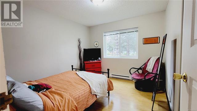 202 - 175 Centennial Dr, Condo with 2 bedrooms, 1 bathrooms and 2 parking in Courtenay BC | Image 9