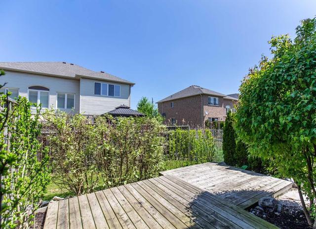 74 Marina Park Cres, House attached with 3 bedrooms, 4 bathrooms and 1 parking in Thunder Bay ON | Image 19