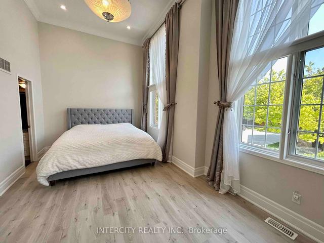 18 - 15 Pottery Pl, House attached with 3 bedrooms, 3 bathrooms and 2 parking in Vaughan ON | Image 4