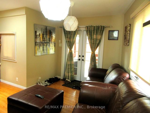 46 Mahoney Ave, House detached with 3 bedrooms, 2 bathrooms and 3 parking in Toronto ON | Image 37