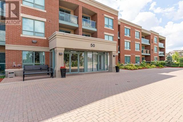 104 - 50 Via Rosedale, Condo with 2 bedrooms, 2 bathrooms and 1 parking in Brampton ON | Image 2