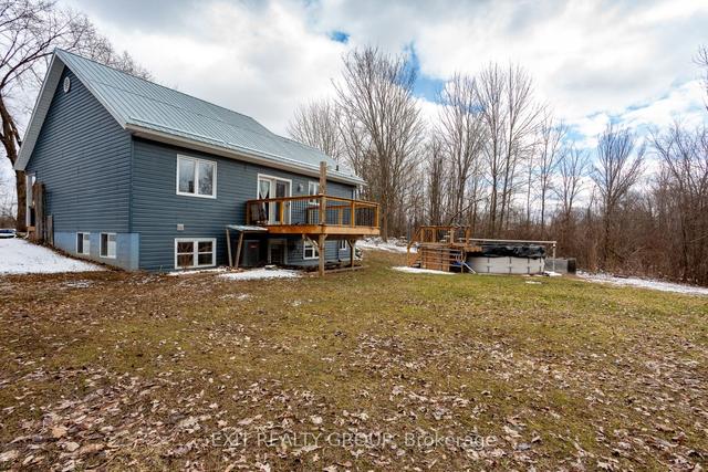 364 Tannery Rd, House detached with 2 bedrooms, 2 bathrooms and 6 parking in Madoc ON | Image 17