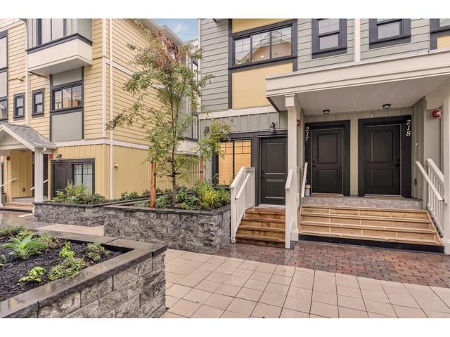 2304 Spring Street, House attached with 2 bedrooms, 2 bathrooms and 1 parking in Port Moody BC | Image 25