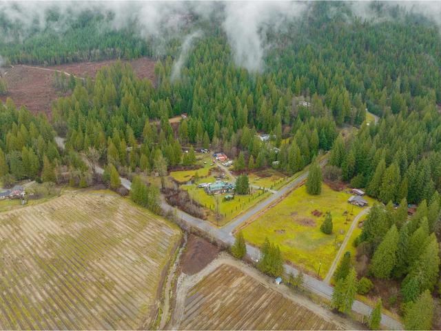 36057 Beyer Road, House detached with 1 bedrooms, 1 bathrooms and 10 parking in Fraser Valley F BC | Image 5