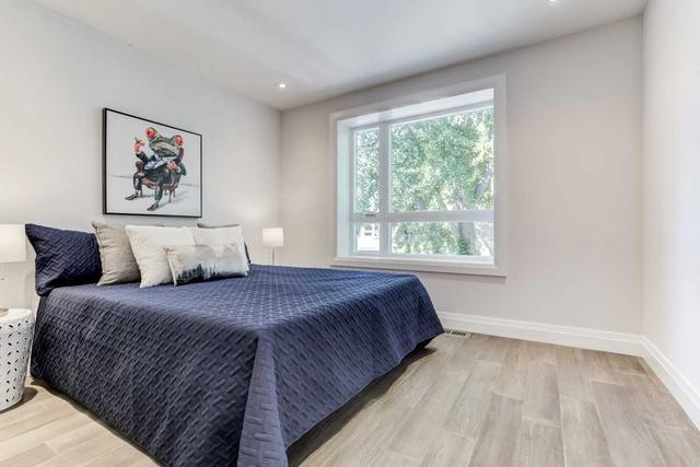 41 Caroline Ave, House semidetached with 3 bedrooms, 3 bathrooms and 2 parking in Toronto ON | Image 9