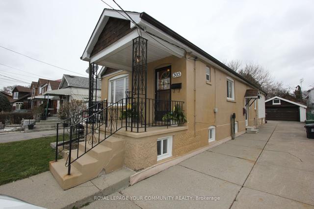 305 Westlake Ave, House detached with 3 bedrooms, 2 bathrooms and 8 parking in Toronto ON | Image 12