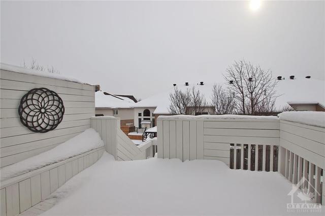 9 Macassa Circle, Townhouse with 3 bedrooms, 3 bathrooms and 3 parking in Ottawa ON | Image 28