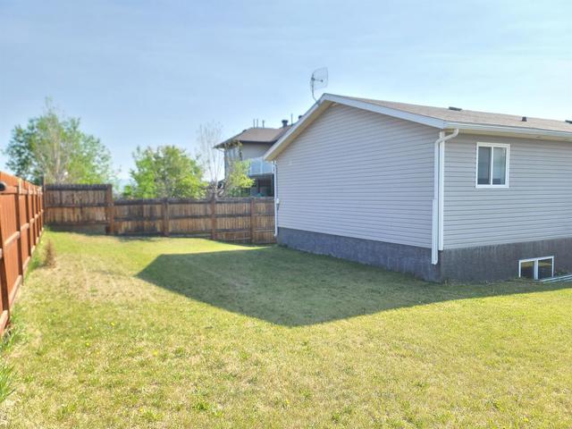 13418 91 Street, House detached with 5 bedrooms, 3 bathrooms and 4 parking in Peace River AB | Image 38