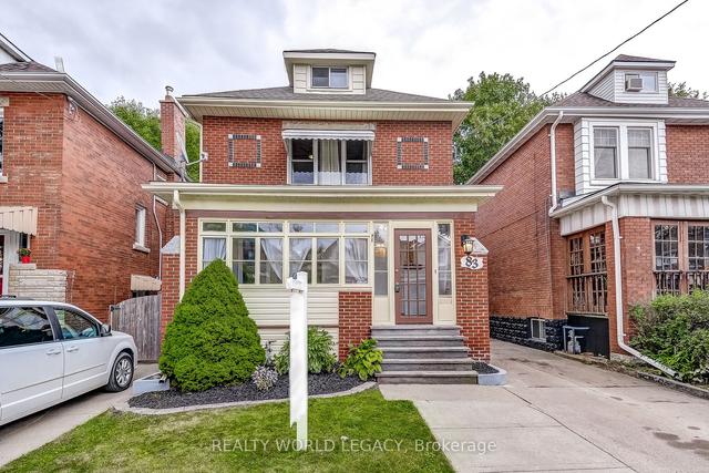 83 Graham Ave S, House detached with 4 bedrooms, 3 bathrooms and 5 parking in Hamilton ON | Image 23