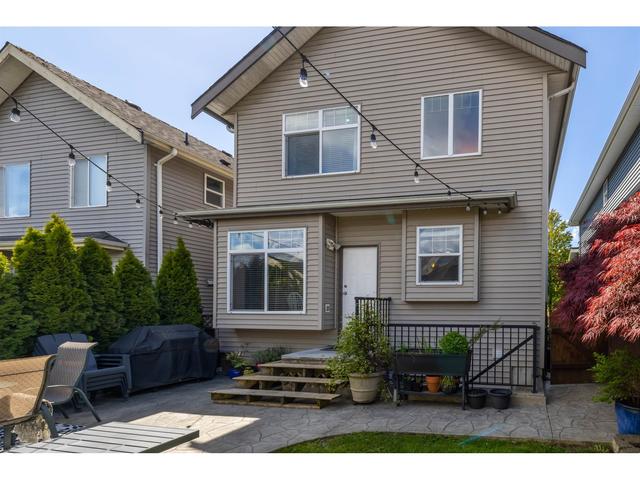 6652 193a Street, House detached with 4 bedrooms, 4 bathrooms and 3 parking in Surrey BC | Image 38