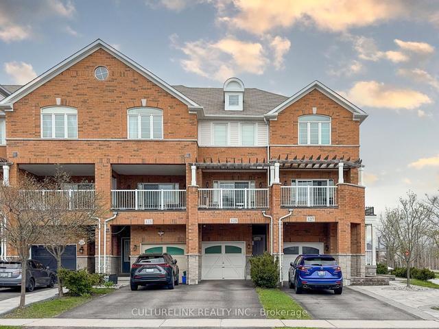 125 Chokecherry Cres, House attached with 3 bedrooms, 4 bathrooms and 4 parking in Markham ON | Image 12