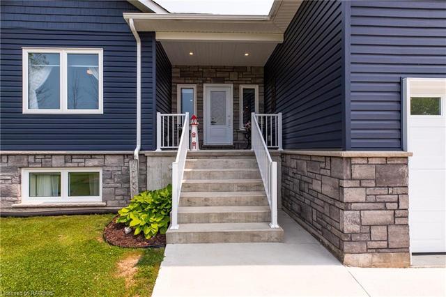 350293 Concession A, House detached with 5 bedrooms, 3 bathrooms and null parking in Meaford ON | Image 4