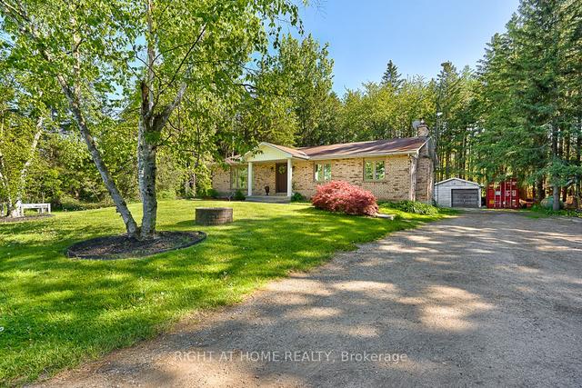 2251 Highway 6, House detached with 3 bedrooms, 2 bathrooms and 7 parking in Hamilton ON | Image 12