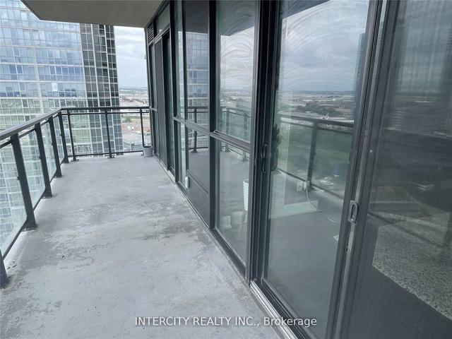 1407 - 2910 Highway 7, Condo with 1 bedrooms, 2 bathrooms and 1 parking in Vaughan ON | Image 4