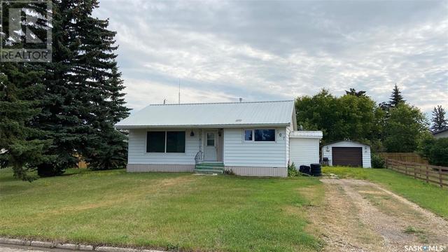 107 Main Street, House detached with 3 bedrooms, 2 bathrooms and null parking in Lanigan SK | Image 21