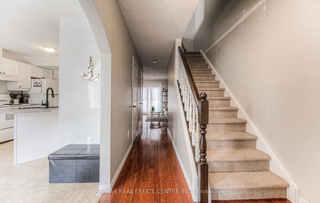 35 - 235 Saginaw Pkwy, Townhouse with 3 bedrooms, 2 bathrooms and 1 parking in Cambridge ON | Image 32
