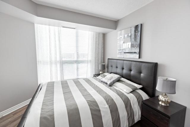 1204 - 2285 Lake Shore Blvd W, Condo with 1 bedrooms, 1 bathrooms and 1 parking in Toronto ON | Image 7