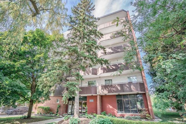 312 - 800 Kennedy Rd, Condo with 2 bedrooms, 1 bathrooms and 0 parking in Toronto ON | Image 1