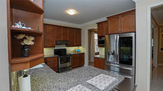 1238 Winter Cres, House detached with 4 bedrooms, 4 bathrooms and 4 parking in Milton ON | Image 34
