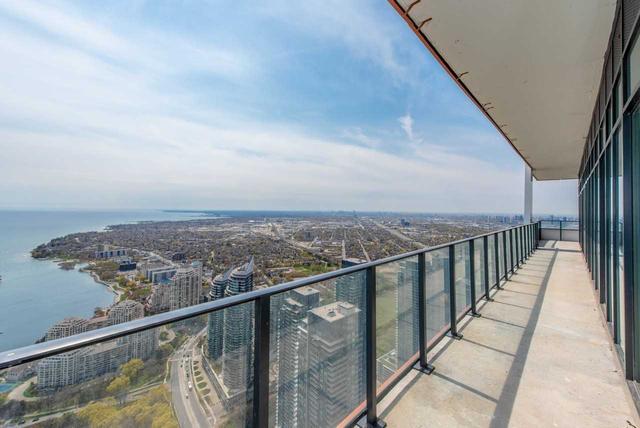 uph01-a - 30 Shore Breeze Dr, Condo with 4 bedrooms, 4 bathrooms and 3 parking in Toronto ON | Image 10