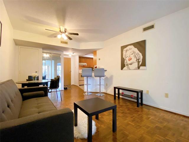 402 - 1001 Bay St, Condo with 1 bedrooms, 1 bathrooms and 0 parking in Toronto ON | Image 15